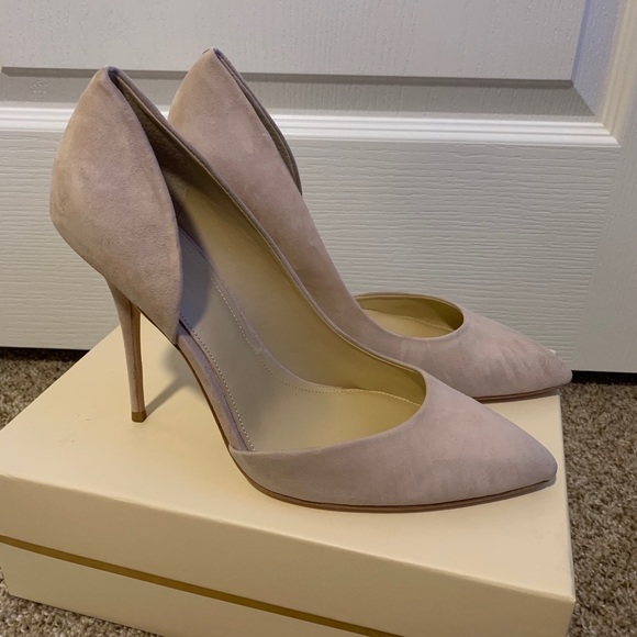 Imagine Vvince Camuto Orre Pump 